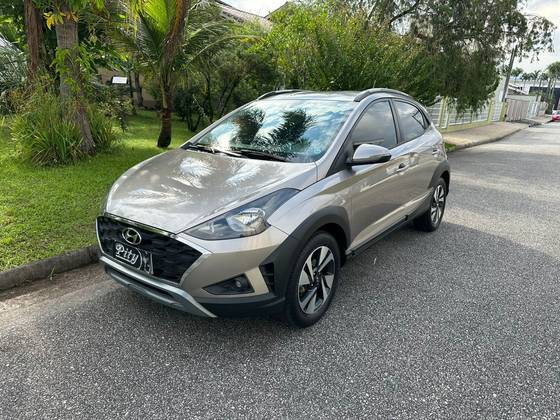 HYUNDAI HB20X 1.6 16V FLEX VISION MANUAL HYUNDAI HB20X 1.6 16V FLEX VISION MANUAL